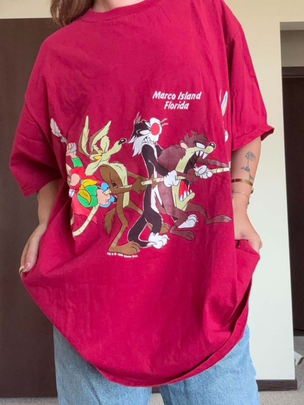 Vintage 90s looney tunes warner bros Marco island Florida Tshirt